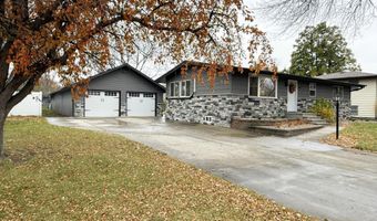 1409 S McCoy St, Aberdeen, SD 57401