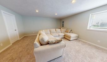 5143 Circleview Dr, Allendale, MI 49401