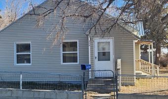 204 Grand Ave, Arco, ID 83213