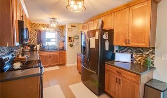 1011 Danforth St, Alton, IL 62002