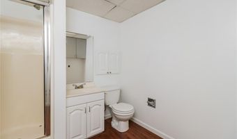 808 Timberfield Dr, Ballwin, MO 63021