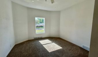 1104 ARCTIC St, Antigo, WI 54409