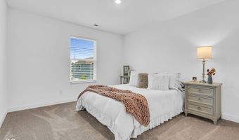 7215 Governors Row, Avon, IN 46123