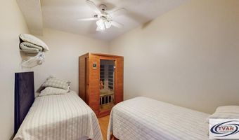 495 Shore Dr, Big Sandy, TN 38221