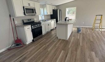 406 W Lincoln St, Ashley, IN 46705