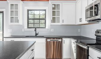 72 MacCauley, Albrightsville, PA 18210