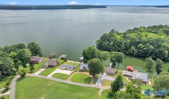 14639 Dogwood Cir, Athens, AL 35611