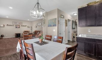 7 Burroughs Dr, Ashville, OH 43103
