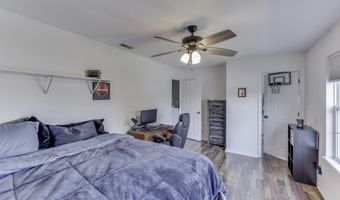 919 Angus Ln, Indianapolis, IN 46217