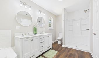100 Shackleford Dr, Batesville, AR 72501