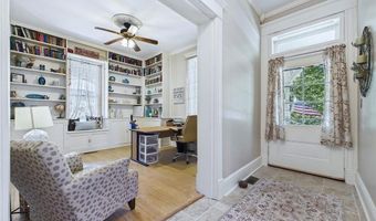 1715 Liberty St, Alton, IL 62002