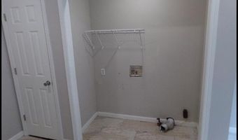 7698 Zuber Rd, Benton, AR 72019