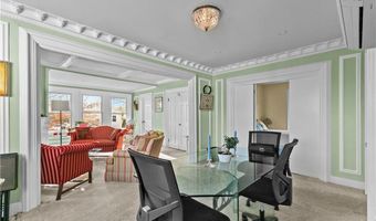 98 Kay St 2, Newport, RI 02840