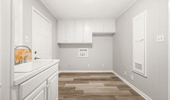 5204 ROBINSON Dr, Alexandria, LA 71301