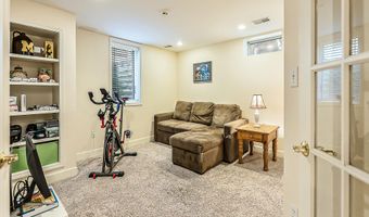 1925 Norway Rd, Ann Arbor, MI 48104