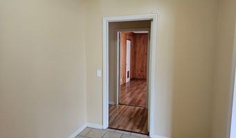 526 E Mitchell St, Adel, GA 31620