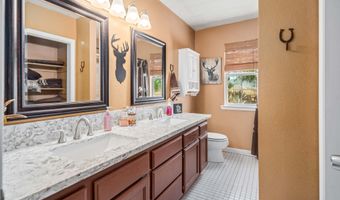 13602 Sego Rd, Agua Dulce, CA 91390