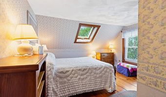 73 Eastern Ave, Augusta, ME 04330