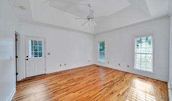 104 Westlake Cir, Americus, GA 31709