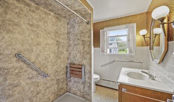 34 Anthony St, Adams, MA 01220