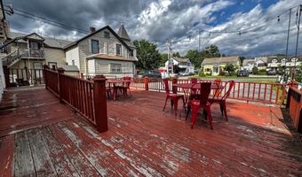 230 North St, Bennington, VT 05201