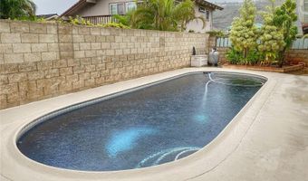 7189 Koamano St, Honolulu, HI 96825