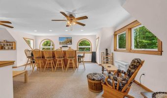 30 Beaver Bog Ln, Abbot, ME 04406
