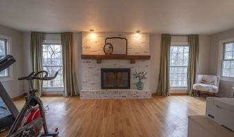 8716 FOUNTAIN GROVE Rd, Amherst, WI 54406