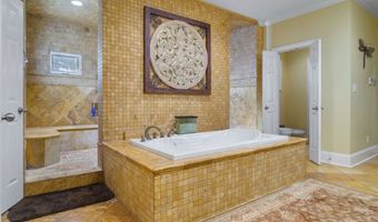 2307 Tara Dr, Albany, GA 31721