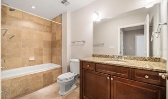 2305 EDGEWATER Dr 1509, Orlando, FL 32804