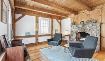 65 Moose Mountain Rd, Brookfield, NH 03872