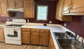 408 ELM St, Albert City, IA 50510