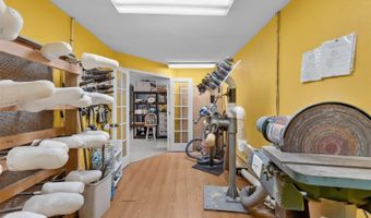 7 W MAIN St 12-14, Apopka, FL 32703