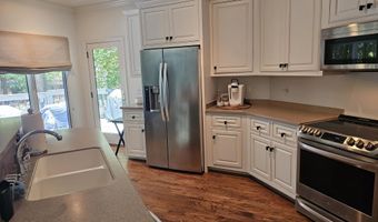 67 Lakeview Drive 10H, Alexander City, AL 35010