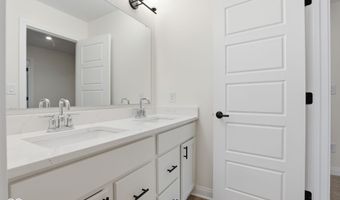 6882 Linden Woods Dr, Avon, IN 46123