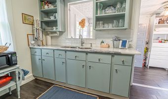 313 Tanner St, Abingdon, VA 24210