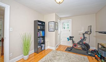 5 Kakely St, Albany, NY 12208