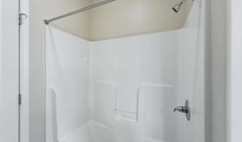 517 Williamson Cir, Angola, IN 46703