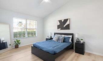 1193 LINKSIDE Ct E, Atlantic Beach, FL 32233