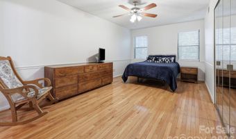 1503 Abbey Cir, Asheville, NC 28805