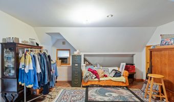 17 E 39TH St, Bayonne, NJ 07002