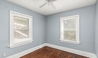 1427 Mattern Ave, Des Moines, IA 50316