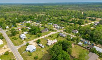 1749 Carolina St, Alford, FL 32420