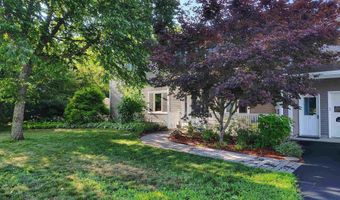 11 Bracket Cir, Charlestown, NH 03603