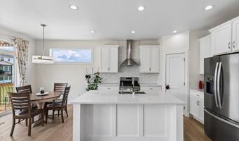 4507 Everest Ave, Ames, IA 50014