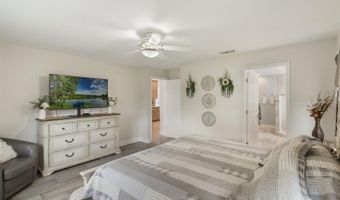 2113 KIRKLAND LAKE Dr, Auburndale, FL 33823