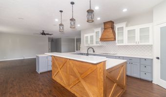 707 Fairington Way, Alexandria, IN 46001