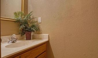 3417 Wendy Cir, Altus, OK 73521