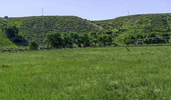 6 Whitney Dr, Cody, WY 82414