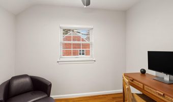 217 N EMERSON St, Arlington, VA 22203